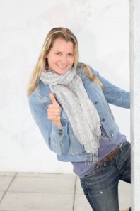 Grauer Schal für Wind und Wetter | Jeans-Love | Style my Fashion